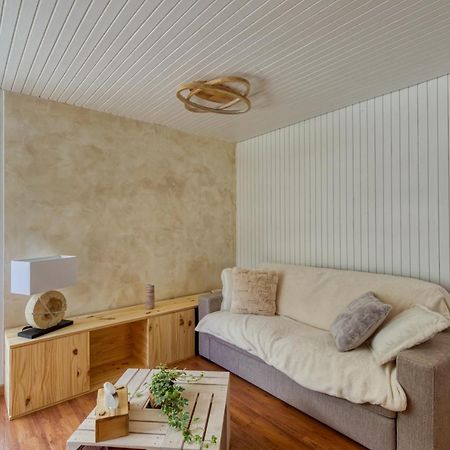 Le Petit Balcon Avec Vue Sur Le Mont-Blanc 2 Etoiles Apartment Chamonix ภายนอก รูปภาพ